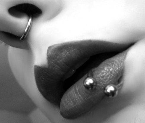 tumblr_mds6krfcbO1racc9so1_500.jpg