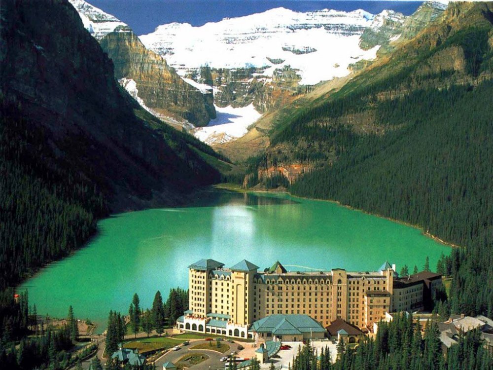 Alberta-Saskatchewan-Canada.jpg