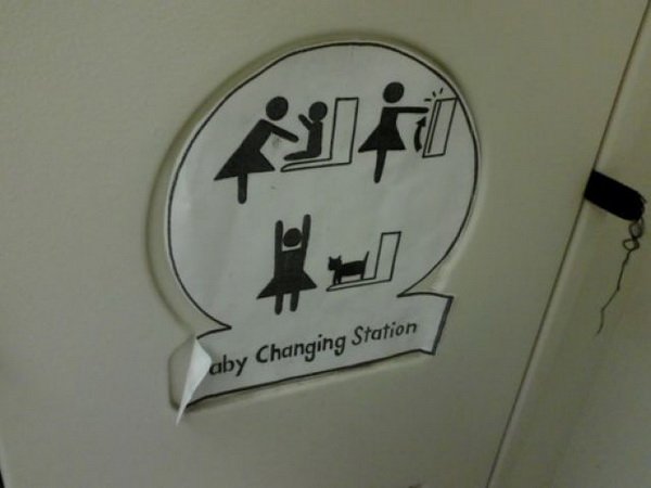 Baby-changing-station.jpg