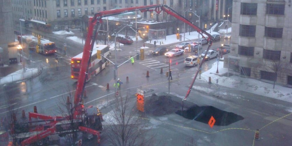 o-OTTAWA-SINKHOLE-facebook.jpg