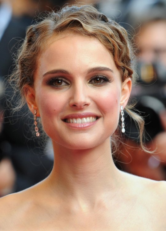 Natalie-natalie-portman-1355106-1292-1800.jpg