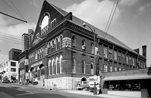Nashville-Tennessee-Grand-Ole-Opry.JPG