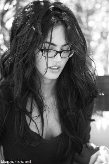 hot_girls_with_glasses_171.jpg