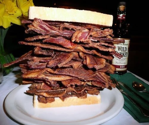 pics_giant-bacon-sandwich-wild-turkey.jpg