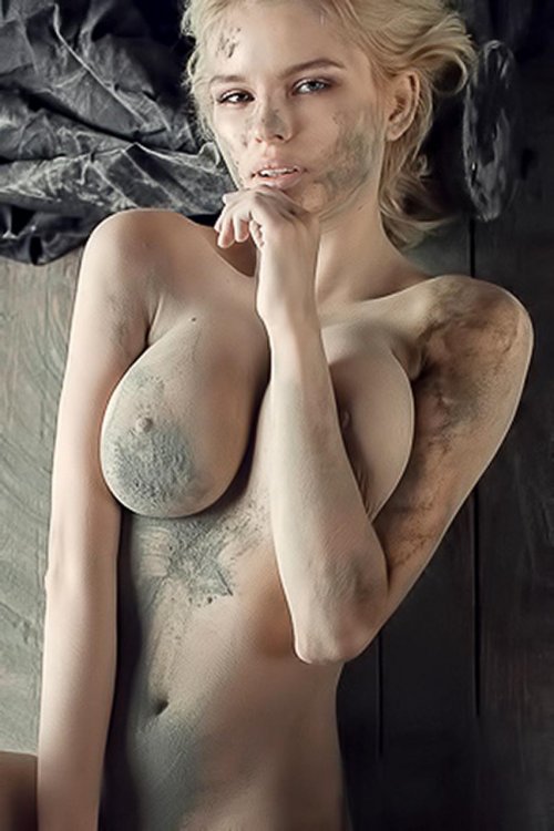 29-Julia-Logacheva-Nude-Naked.jpg