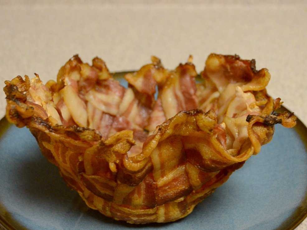 how-to-make-a-bacon-bowl-for-your-super-bowl-party.jpg