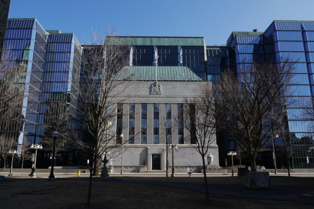 Bank_of_Canada_Building_Ottawa_(2).jpg