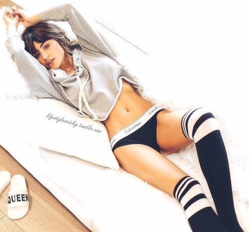 tumblr_pbhz2bJT6N1u4lbq2o1_500.jpg