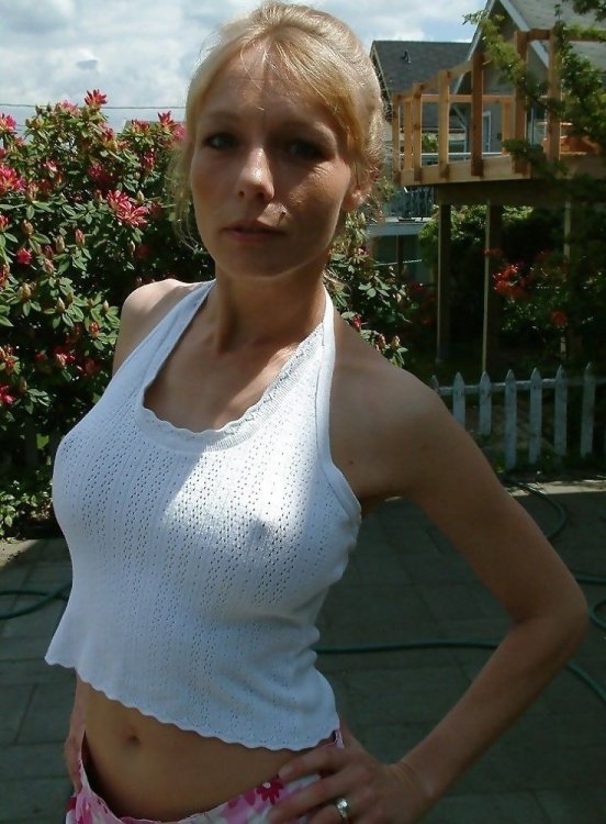 bodyparts-hair-back-perky-pokies-m9Jem8.
