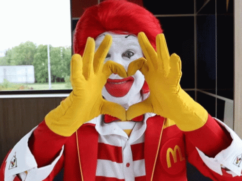 ronald-mcdonalds-clown-heart-finger-sign