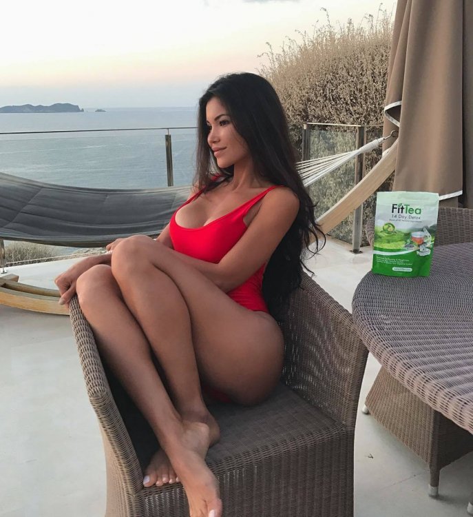 Sveta-Bilyalova-Feet-2724569.jpg