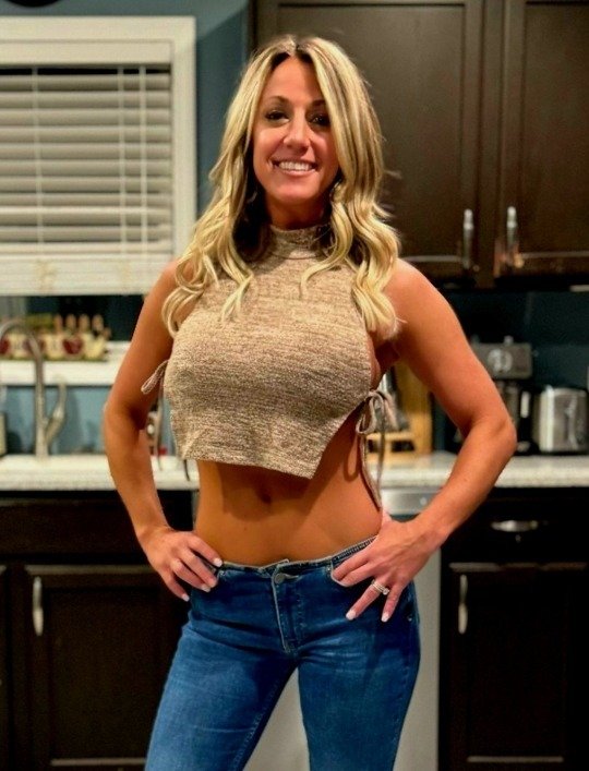 242d746939f923ce6c4fcb81912e54260f456d62