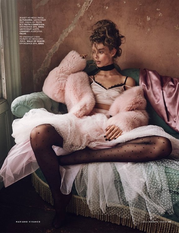 Ondria-Hardin-Vogue-Russia-November-2015-Cover-Editorial-+%288%29.jpg?format=750w