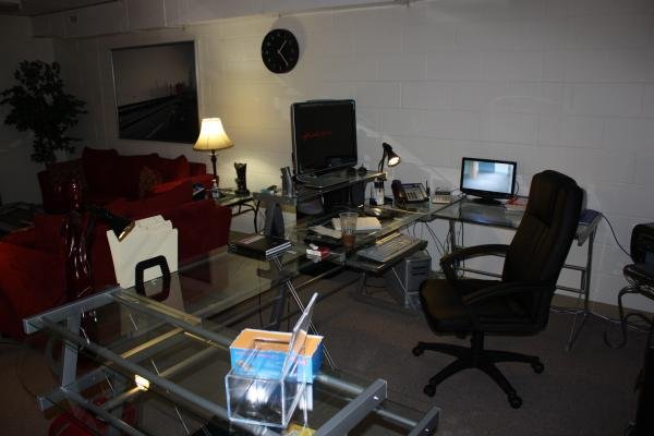 Ambers Escorts Office Pic 4 web