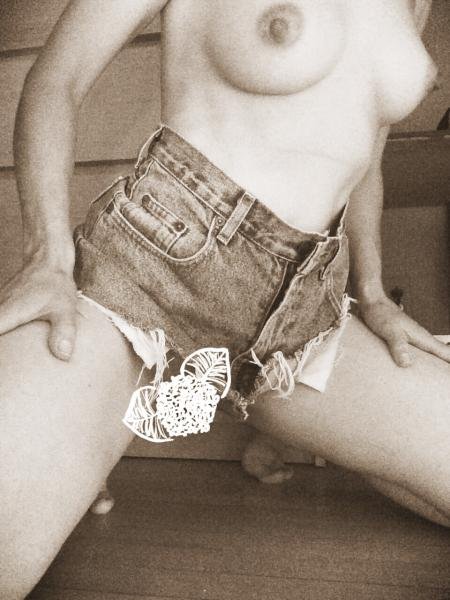 Daisy Duke style :)