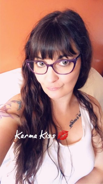 Karma Kiss💋 February 2020