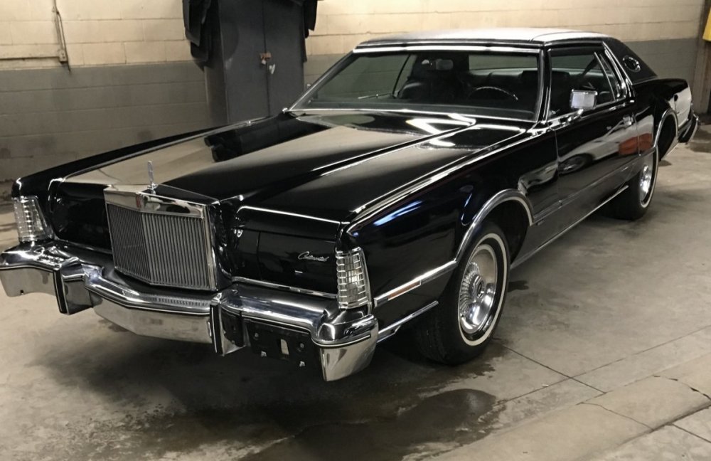 1976_lincoln_continental_mark_iv_15804042761e1a7d3d14c05672CAEF5B4-57F0-478A-A9C2-033F0ADC7C95.jpeg