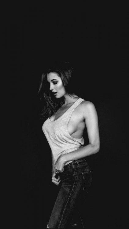 Alyssa-Arce-Dark-Bw-Model.jpg